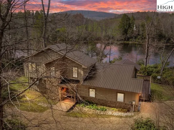 342 Ripshin Lake Road, Roan Mountain, TN 38687