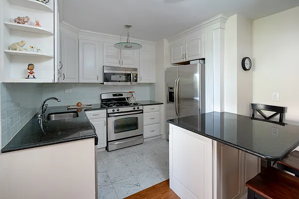 Sold by Brown Harris Stevens | media 13