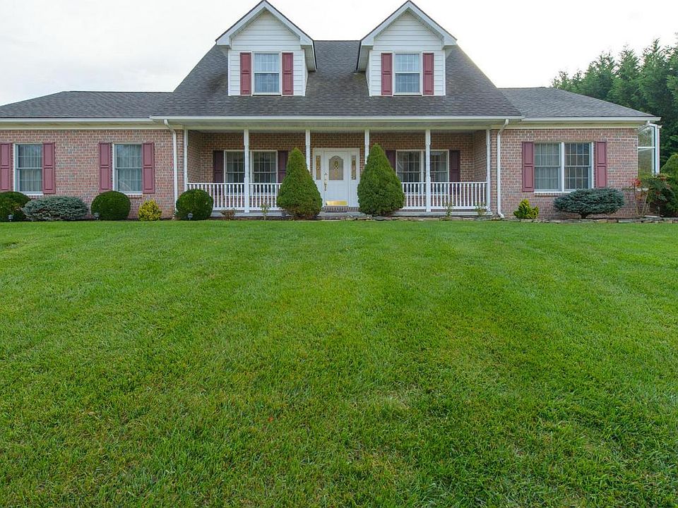 1st image of 811 Sidehill Dr