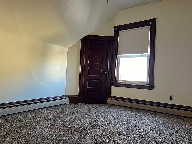 166-168 Elm St #3 — Photo 5