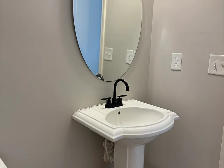 101 Silverspring Pl — Photo 8