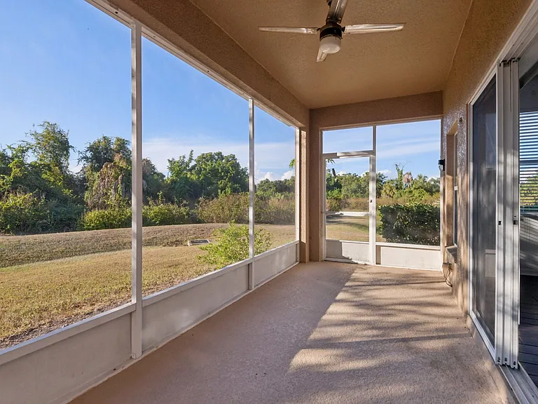 12805 Avelar Manor Pl — Photo 26