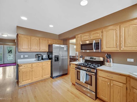 2nd image of 9101 Redcastle Dr