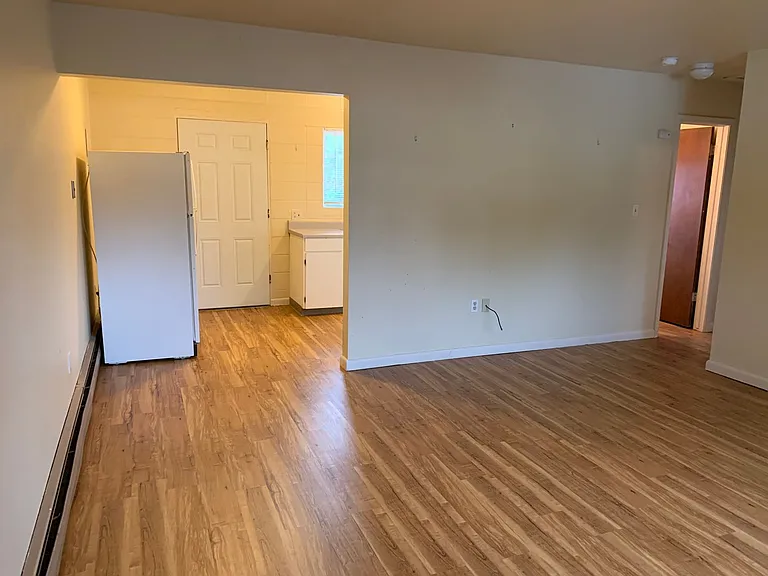 239-241 Bishop St #243 — Photo 6