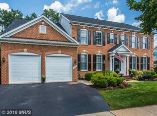 26088 Talamore Dr, Chantilly, VA 20152