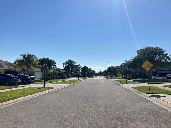 4th image of 4088 San Beluga Way