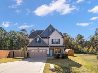 25 Tupelo Rd, Spring Lake, NC 28390