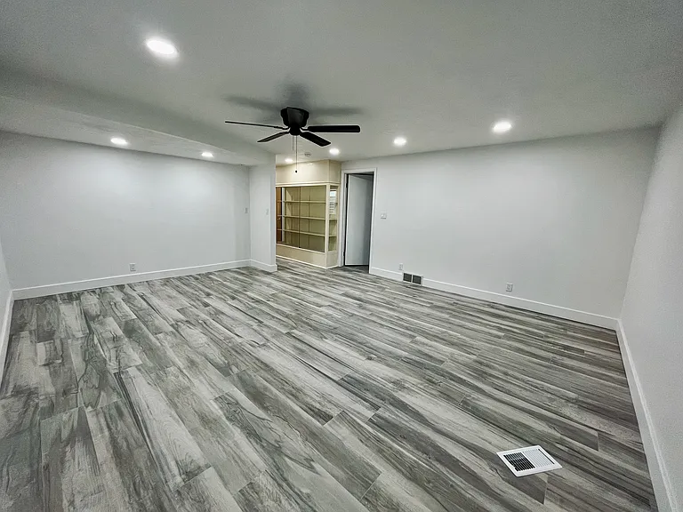 2490 W 7800 S #BASEMENT — Photo 24