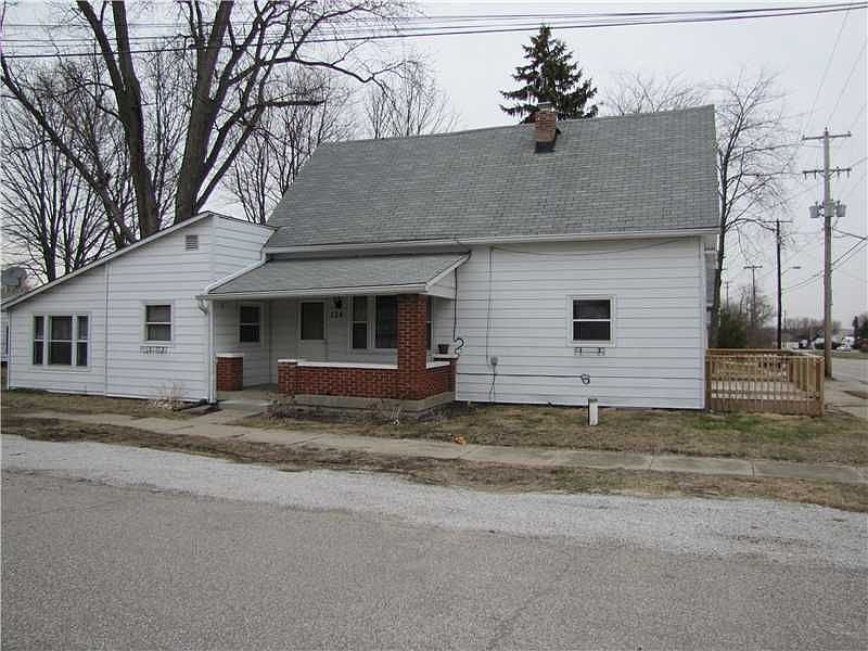 1st image of 136 E Kentucky St