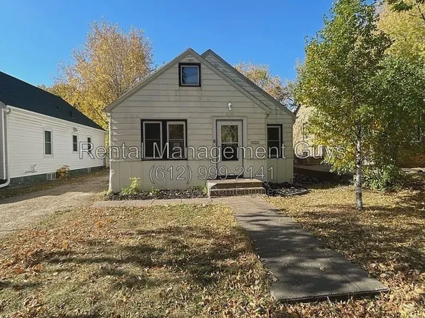 2111 Upton Ave N, Minneapolis, MN 55411