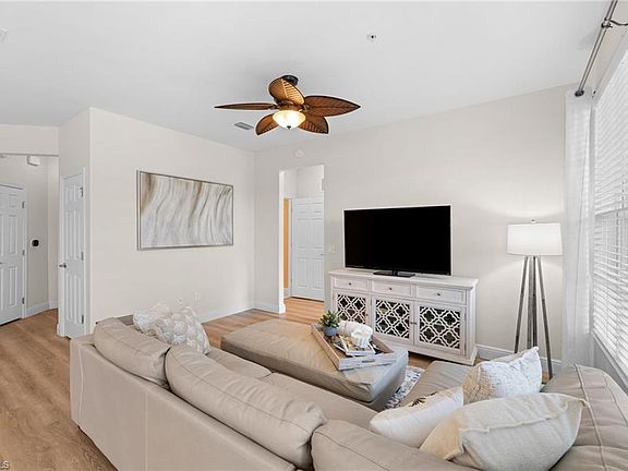 4th image of 11741 Pasetto LN #103