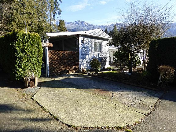 3rd image of 52324 Yale Rd E #12