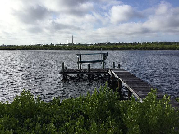 3rd image of 3906 Riverwalk Ct