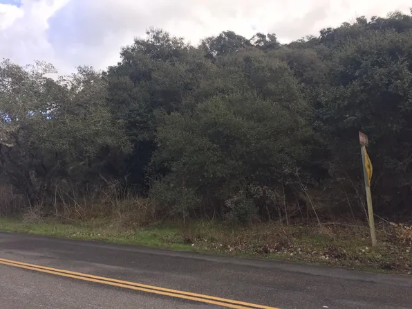 654 Strawberry Canyon Rd, Royal Oaks, CA 95076