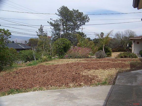 5th image of 671 Woodland Dr