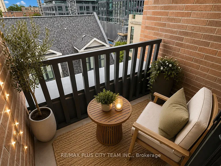 109 Erskine Ave #509 — Photo 9