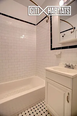 Rented by Citi Habitats | media 12