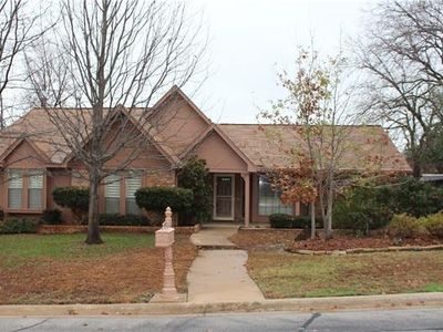 2205 Lea Meadow Cir, Corinth, TX, 76208