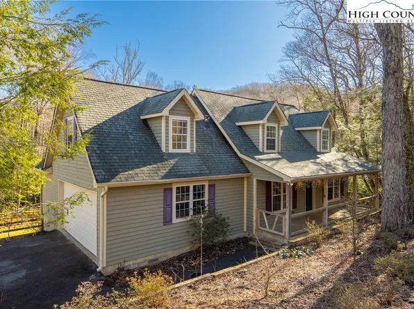 524 Wonderland Road, Blowing Rock, NC 28605