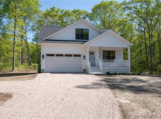 145 Wolf Rock Rd, Exeter, RI 02822