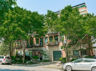 920 W Sheridan Rd APT 203, Chicago, IL 60613