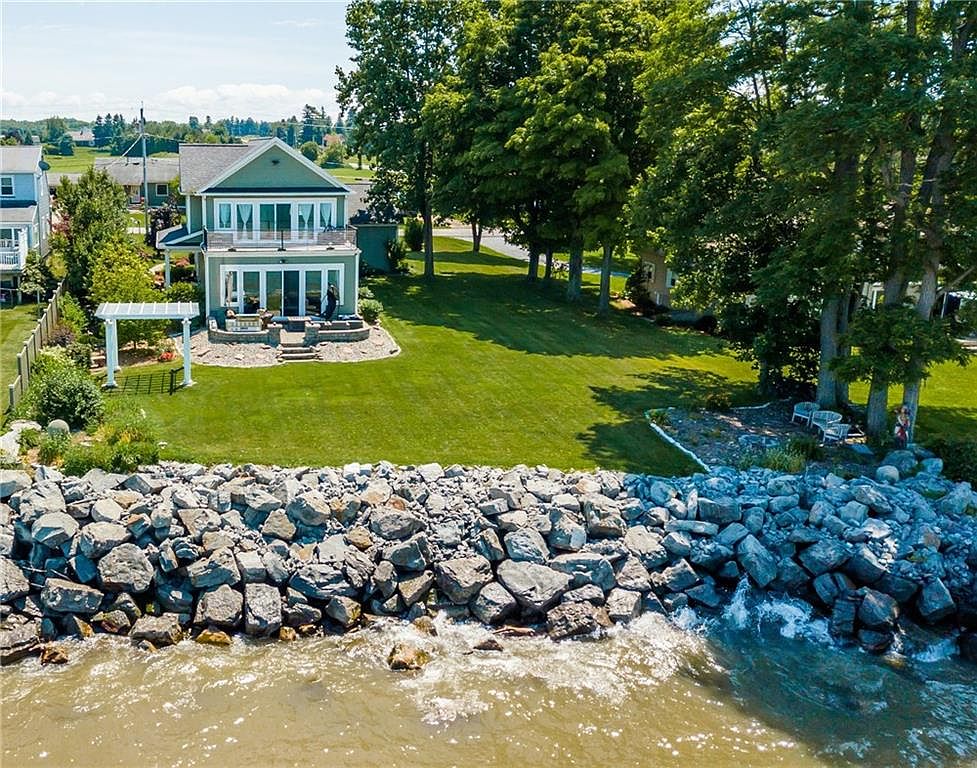 2379 Lake Rd, Ontario, NY 14519 Zillow