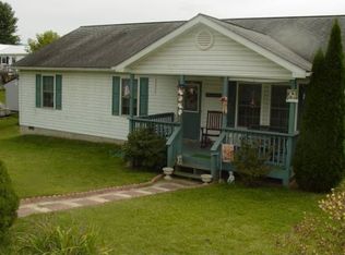 237 Center St, Mount Jackson, VA 22842