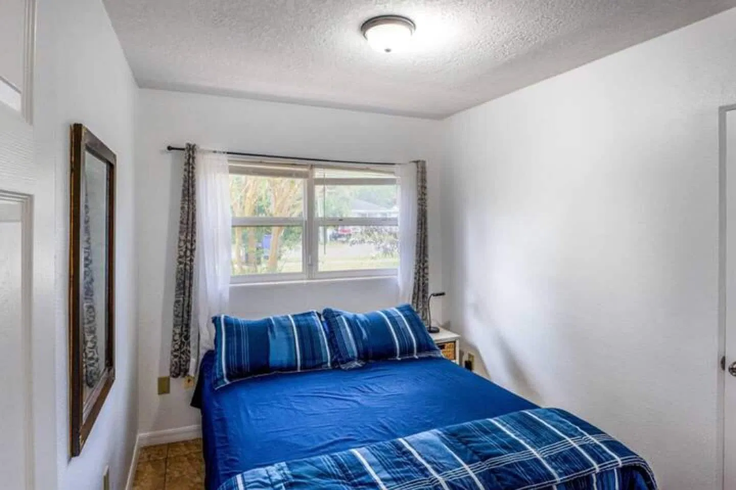 3 bed, 630 sqft, $700 — Photo 3