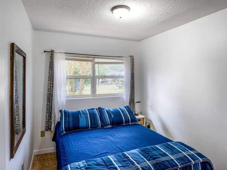 2721 Raeford Rd #1 — Photo 3