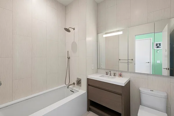 Sold by Triplemint | media 20