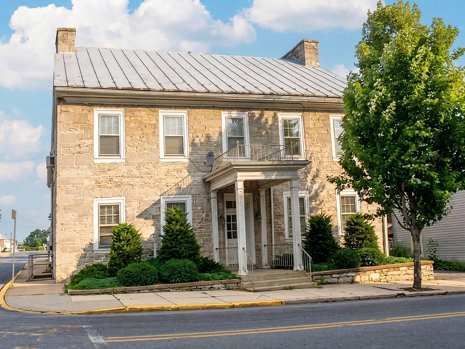 51 E Main St #3