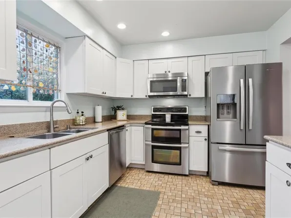 3816 Marlin Bay Ct, Virginia Beach, VA 23455