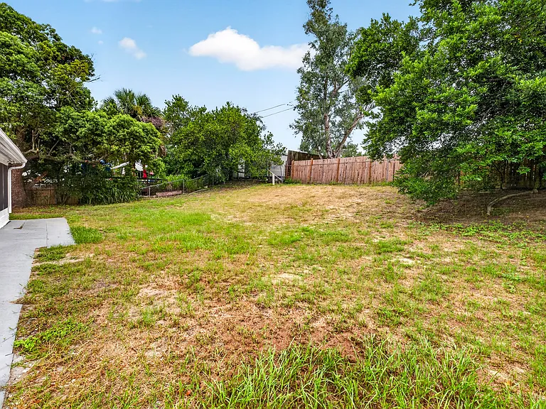 5439 Silver Spur Dr — Photo 23