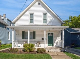 1005 Harrison Ave, Saint Joseph, MI 49085