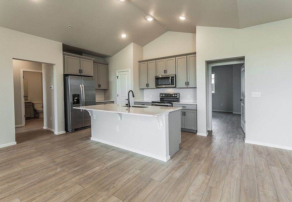 Vanderbilt Plan, Raindance Condos, Windsor, CO 80550 Zillow