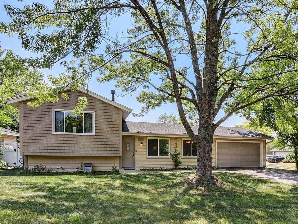 1st image of 5365 Fonda Ln