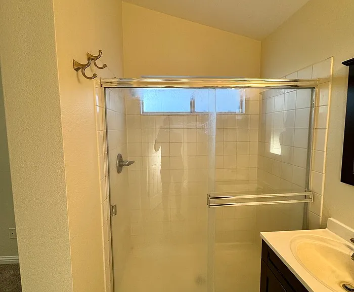 9101 Redwater Dr — Photo 27