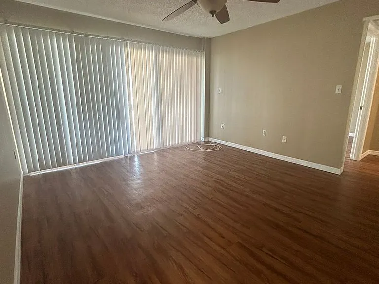 618 Orange Dr #212 — Photo 26