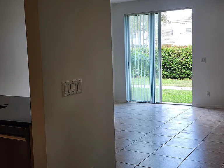 6909 Blue Skies Dr — Photo 11