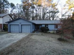 7040 Merrywood Dr, Fairburn, GA 30213