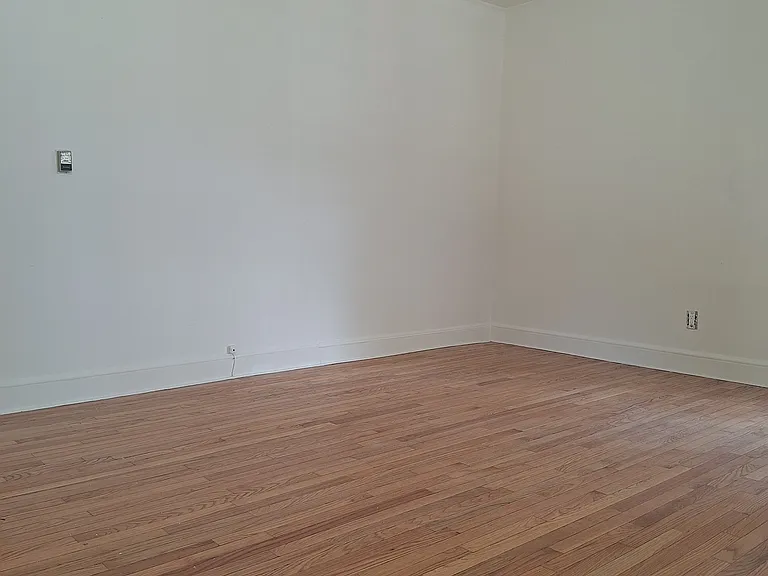 3 Spring Hill Ave #1 — Photo 2
