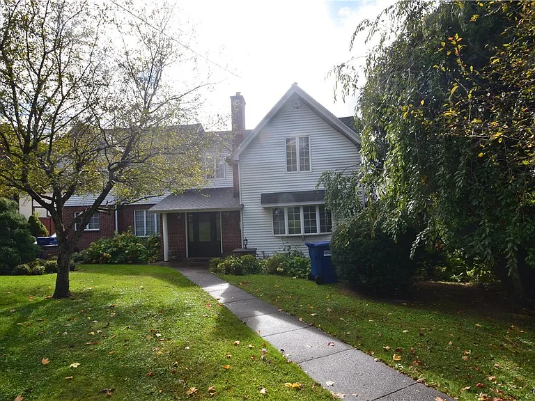 210 Lincoln Park Dr — Photo 14