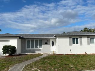 2579 W End Rd, West Palm Beach, FL 33406