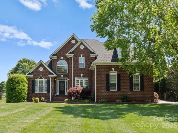 502 Fly Fisher Dr, Salisbury, NC 28147
