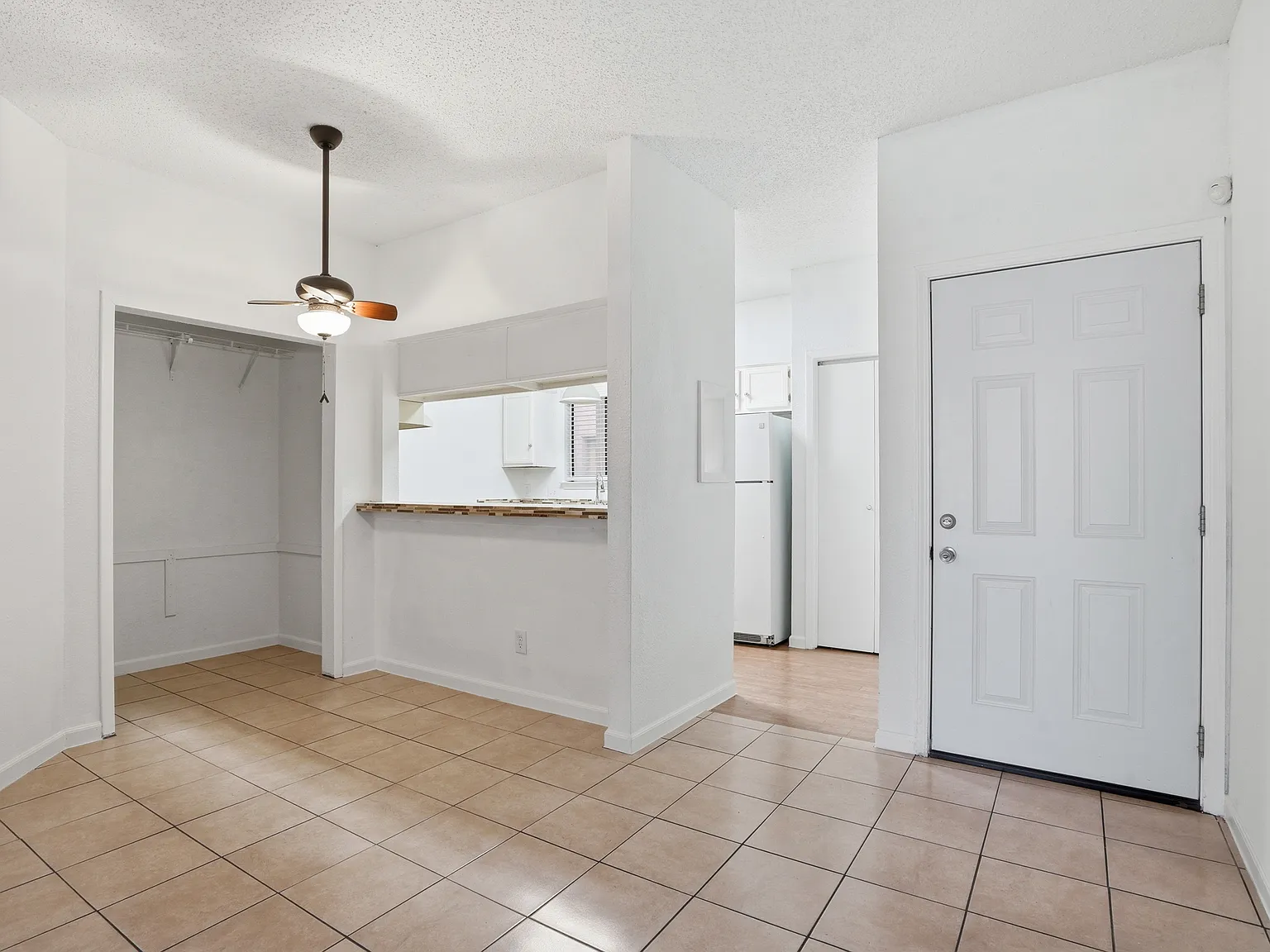 1 bed, 680 sqft, $1,100 — Photo 3
