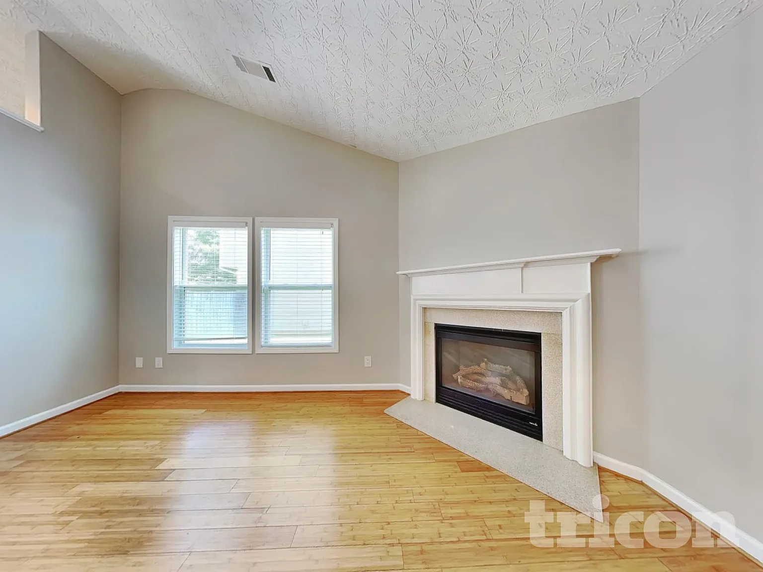 3692 Tullamore Ln Snellville GA — Photo 3