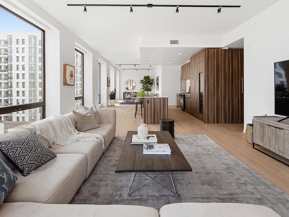 1st image of 1523 Franklin St #7