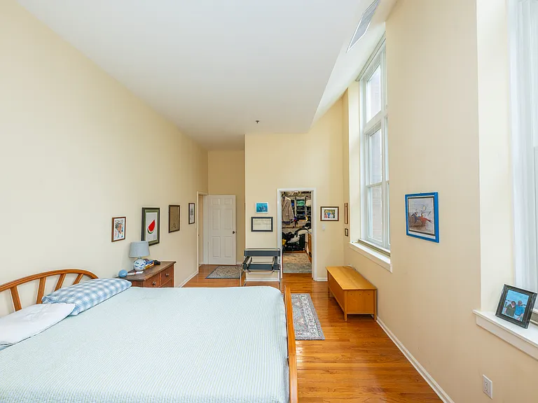 262 Main St #204 — Photo 19