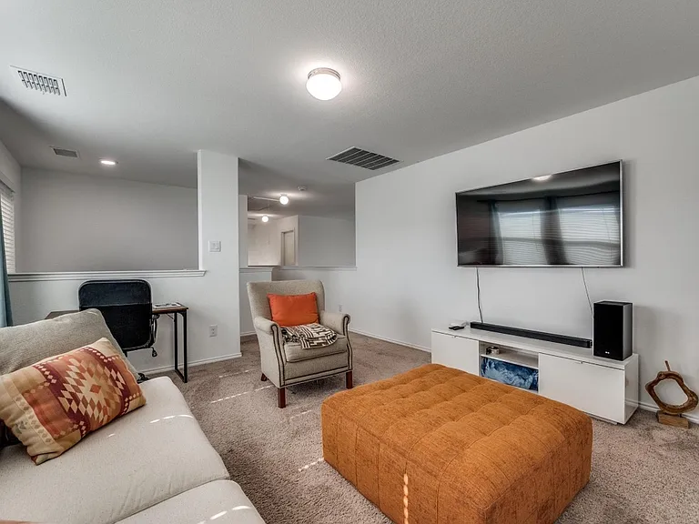 2328 Brightstone Dr — Photo 8