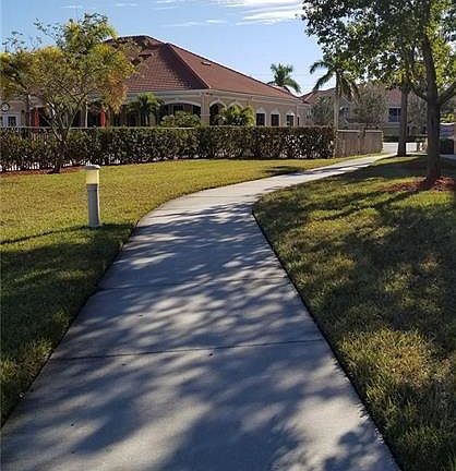 4th image of 1831 Concordia Lake Cir Unit 1407